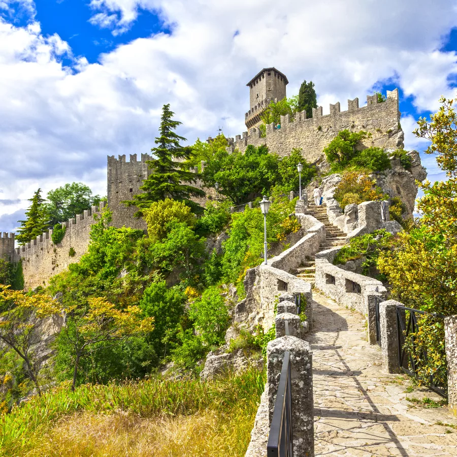 De Bologne à Ravenne : héritages princiers & mosaïques impériales