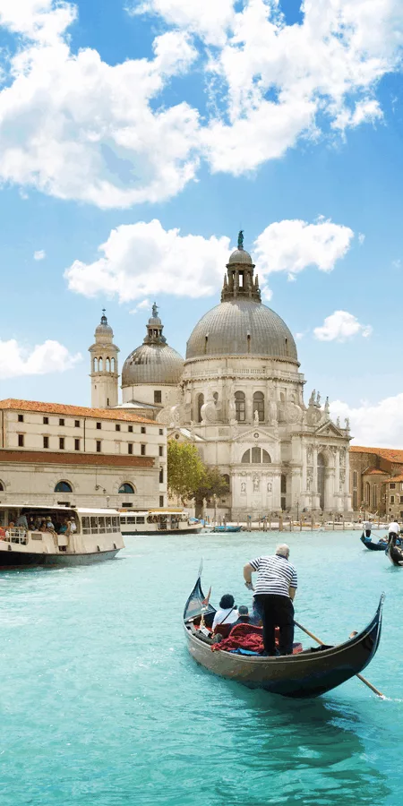 VENISE, LA CITÉ DES DOGES 