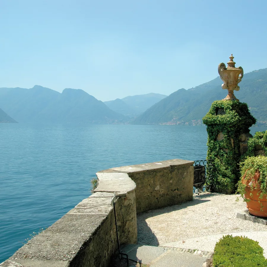 LAC MAJEUR EN FLEURS 4 JOURS