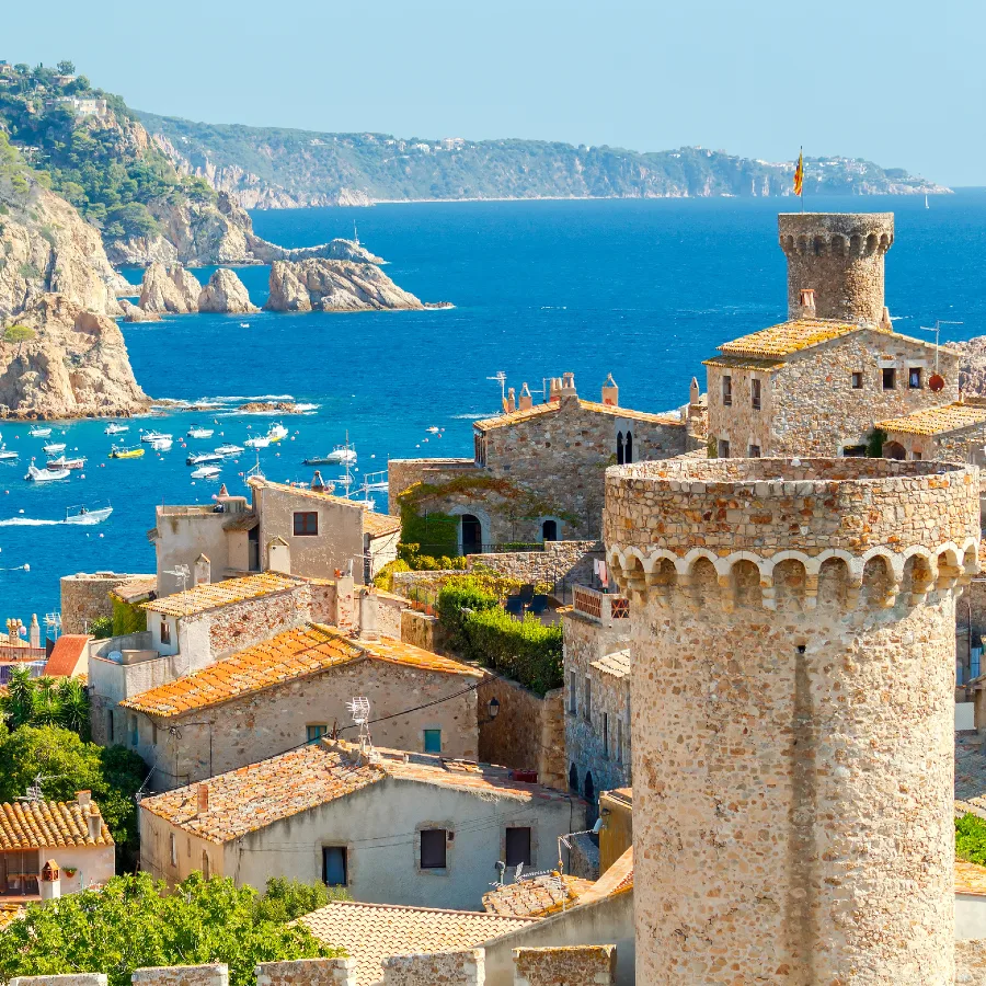 De Barcelone aux villages médiévaux de Catalogne